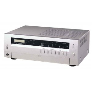 卓上型アンプ　３０Ｗ　５局　ラジオ付